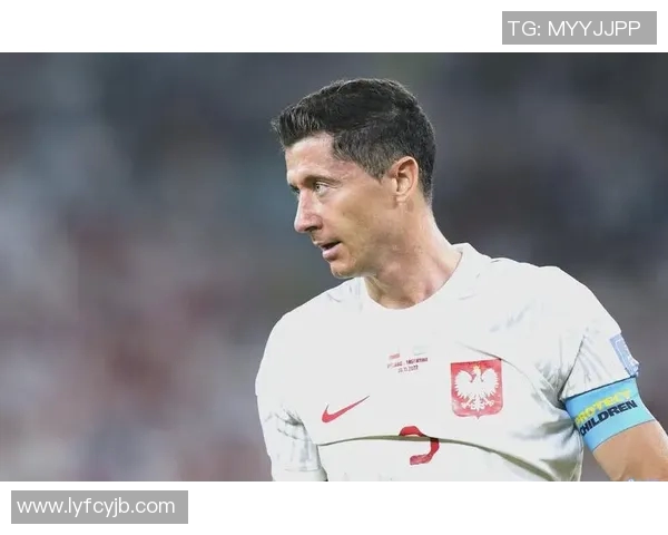 欧洲杯赛后采访爆金句，引全场大笑